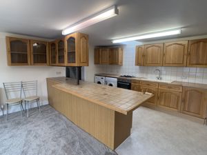 Kitchen - click for photo gallery